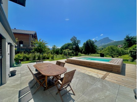 Maison 7 pièces 208 m²